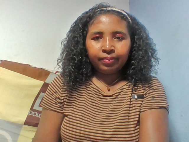 Josy-2 live cam on BongaCams