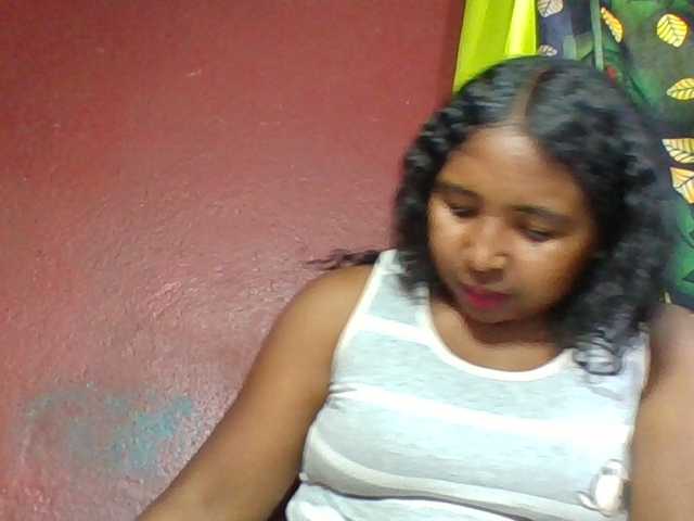 Josy-2 live cam on BongaCams