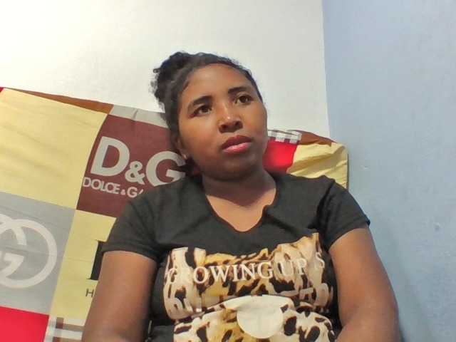 Josy-2 live webcam show