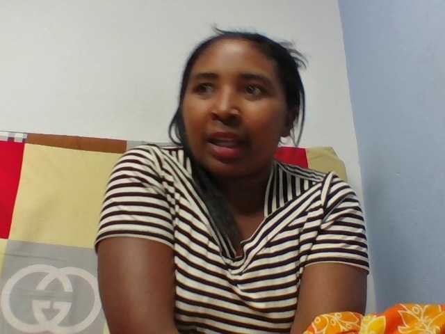 Josy-2 live cam on BongaCams