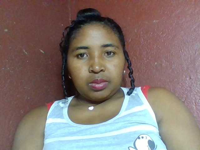 Josy-2 live cam on BongaCams