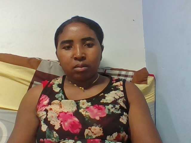 Josy-2 live cam on BongaCams