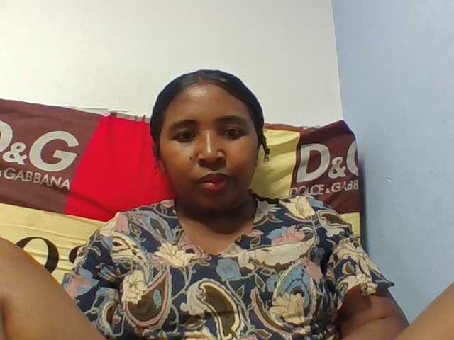 Josy-2 live cam on BongaCams