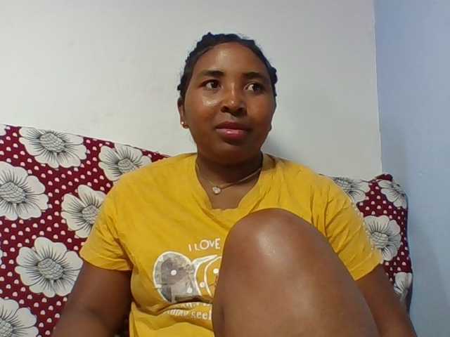 Josy-2 live cam on BongaCams