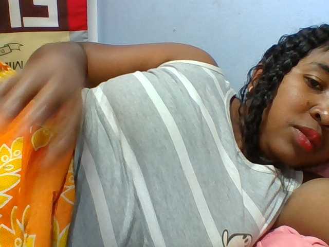 Josy-2 live webcam show
