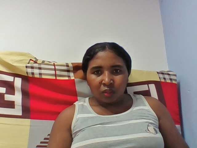 Josy-2 live cam on BongaCams