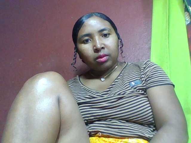 Josy-2, live now on BongaCams