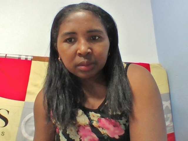 Josy-2 live cam on BongaCams