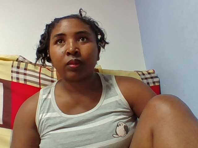 Josy-2 live cam on BongaCams