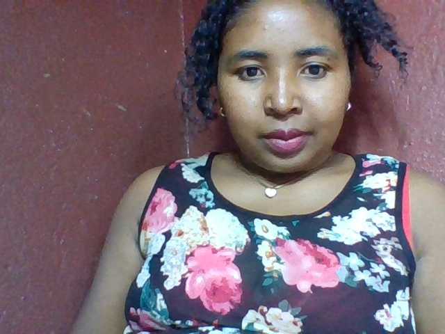 Josy-2 live cam on BongaCams