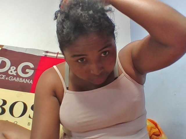 Josy-2 live webcam show