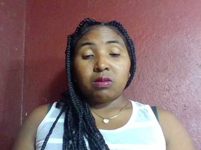 Josy-2 live cam on BongaCams
