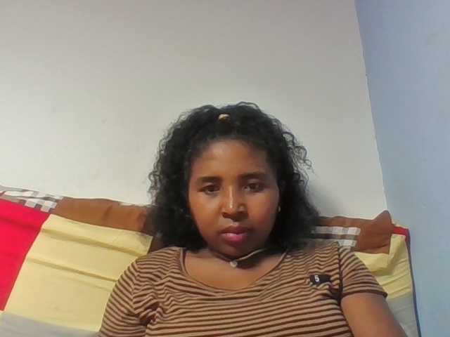 Josy-2 live cam on BongaCams