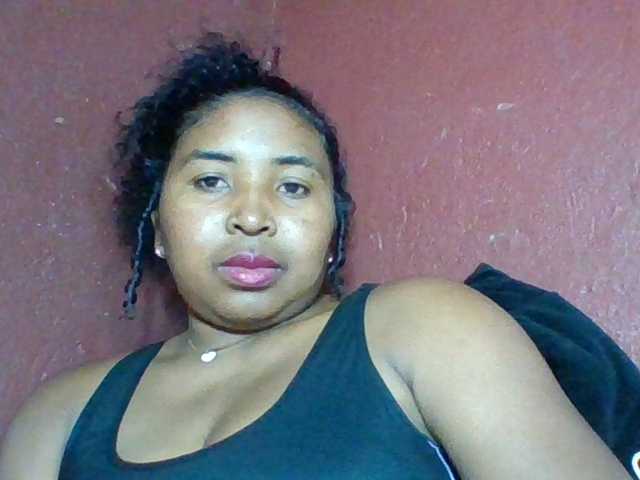 Josy-2 live cam on BongaCams