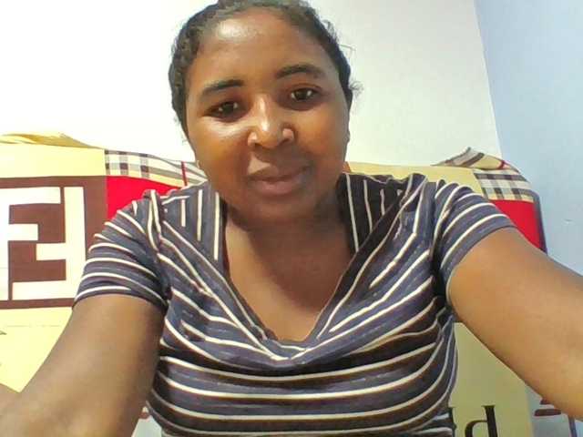 Josy-2 live cam on BongaCams