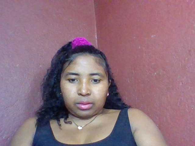 Josy-2 live cam on BongaCams