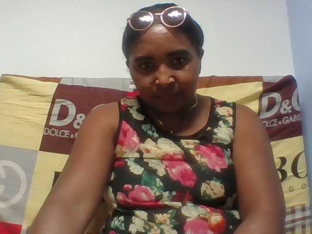 Josy-2 live cam on BongaCams
