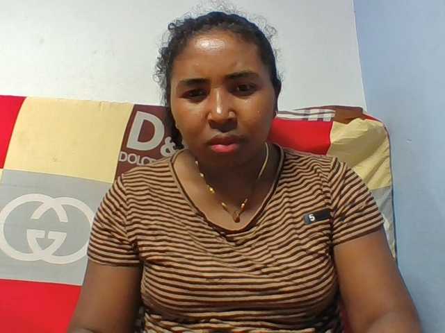 Josy-2 live cam on BongaCams