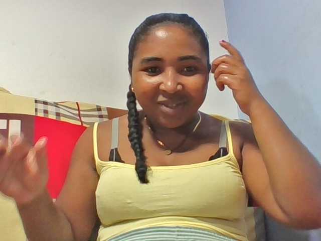 Josy-2 live cam on BongaCams