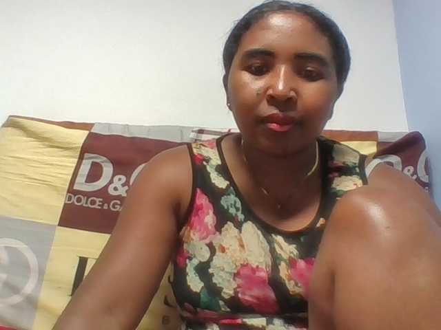 Josy-2 live cam on BongaCams