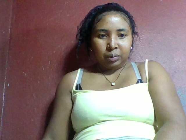 Josy-2 live cam on BongaCams