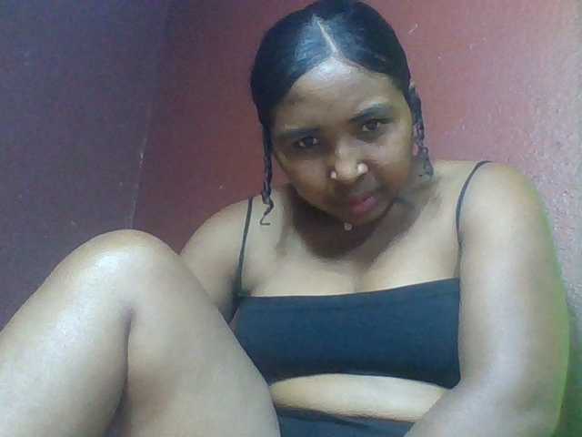 Josy-2, live now on BongaCams