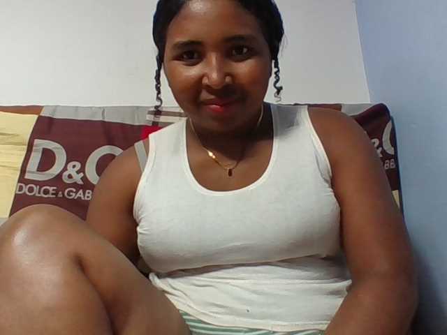 Josy-2 live cam on BongaCams