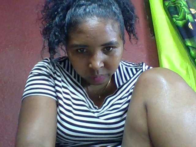 Josy-2 live cam on BongaCams
