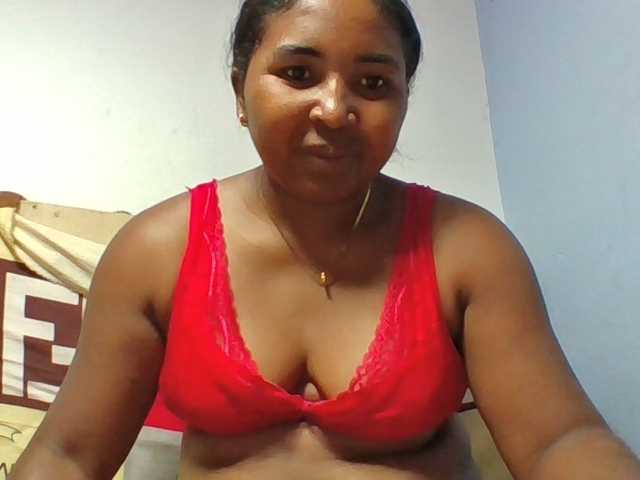 Josy-2 live cam on BongaCams