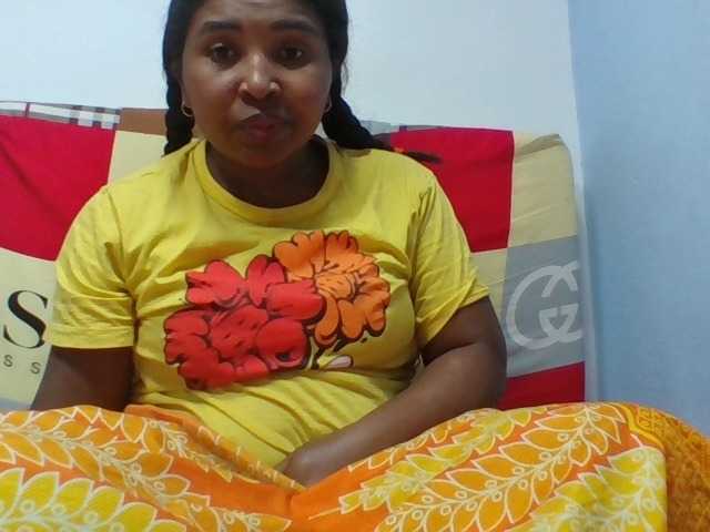 Josy-2 live cam on BongaCams