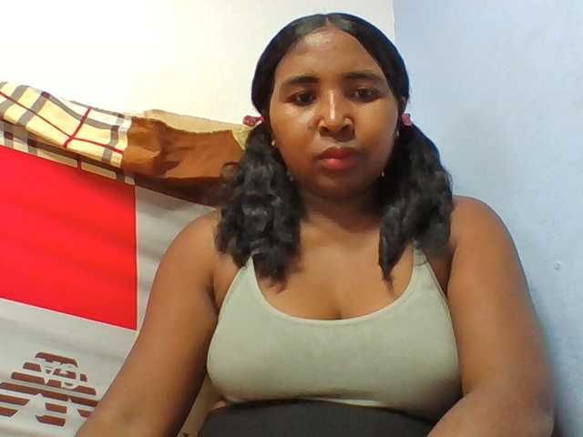 Josy-2 live cam on BongaCams