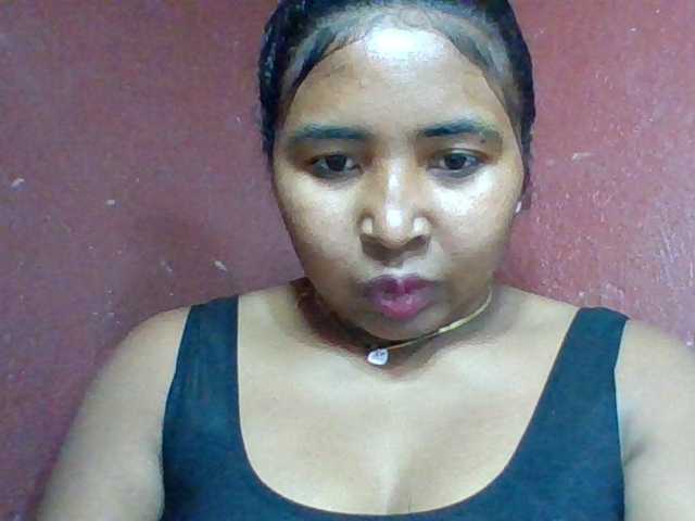 Josy-2 live cam on BongaCams