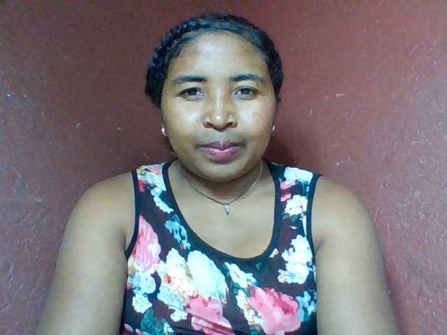 Josy-2 live cam on BongaCams