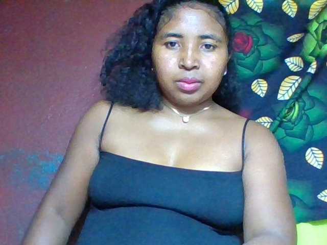 Josy-2, live now on BongaCams