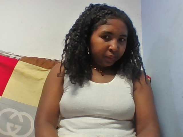 Josy-2 live cam on BongaCams