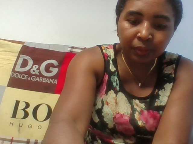 Josy-2 live cam on BongaCams