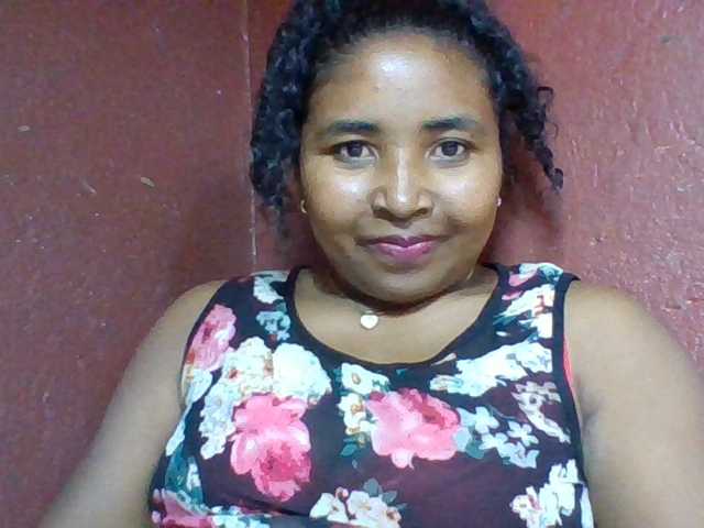 Josy-2 live cam on BongaCams