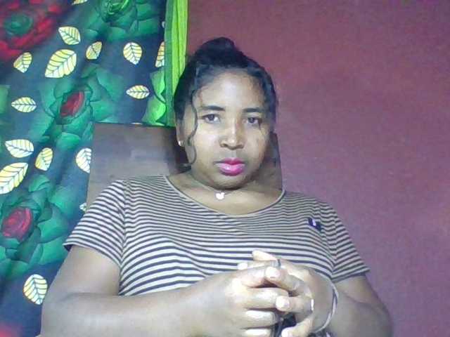 Josy-2, live now on BongaCams
