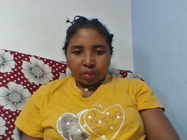 Josy-2 live cam on BongaCams