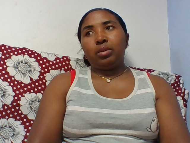 Josy-2 live cam on BongaCams