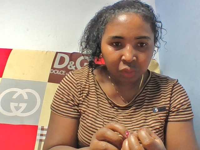 Josy-2 live cam on BongaCams