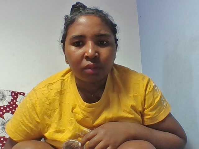 Josy-2 live cam on BongaCams