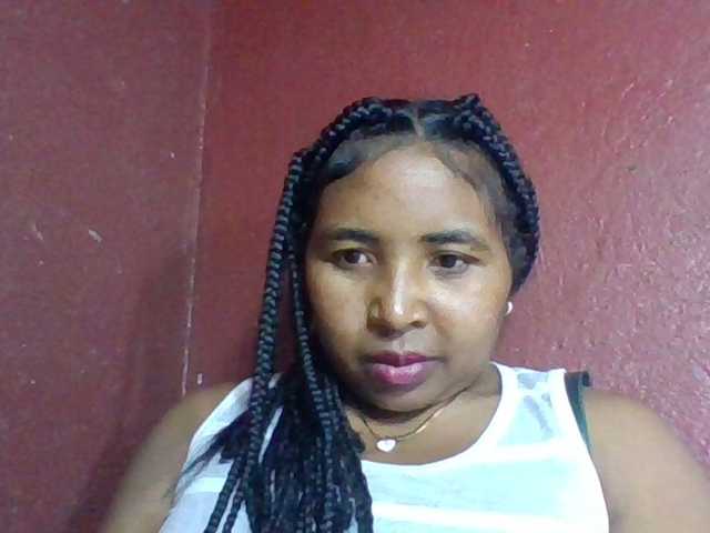 Josy-2 live cam on BongaCams