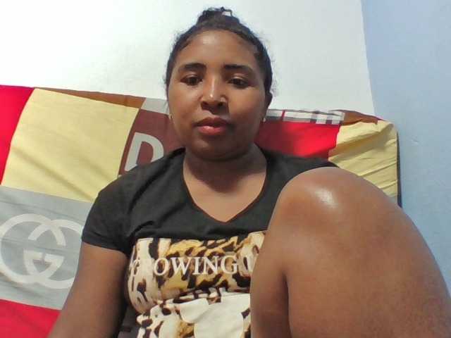 Josy-2 live webcam show