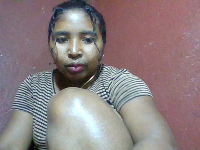 Josy-2, live now on BongaCams