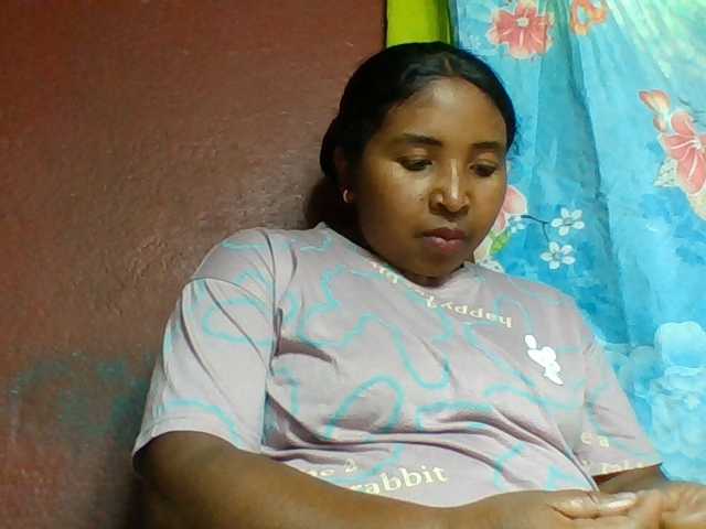 Josy-2 live cam on BongaCams