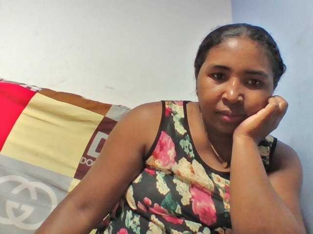Josy-2 live cam on BongaCams