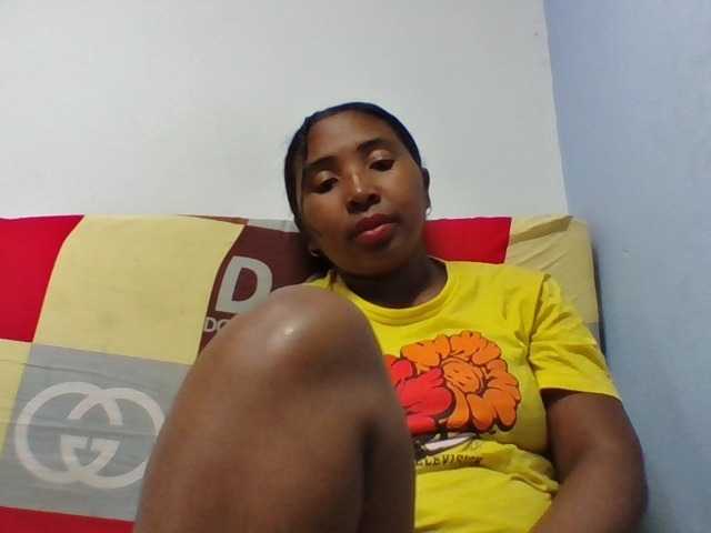 Josy-2 live cam on BongaCams