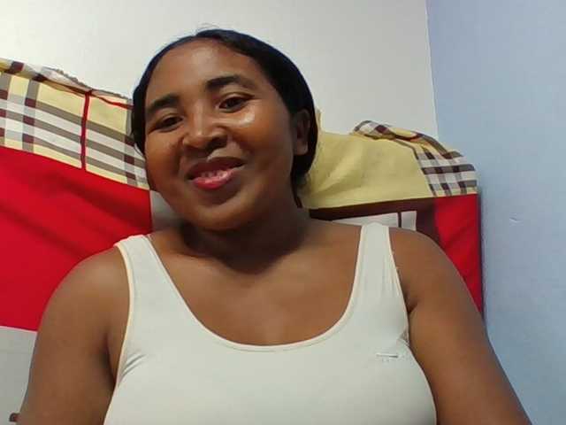 Josy-2 live cam on BongaCams