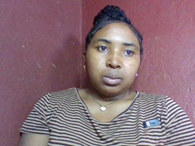 Josy-2 live cam on BongaCams